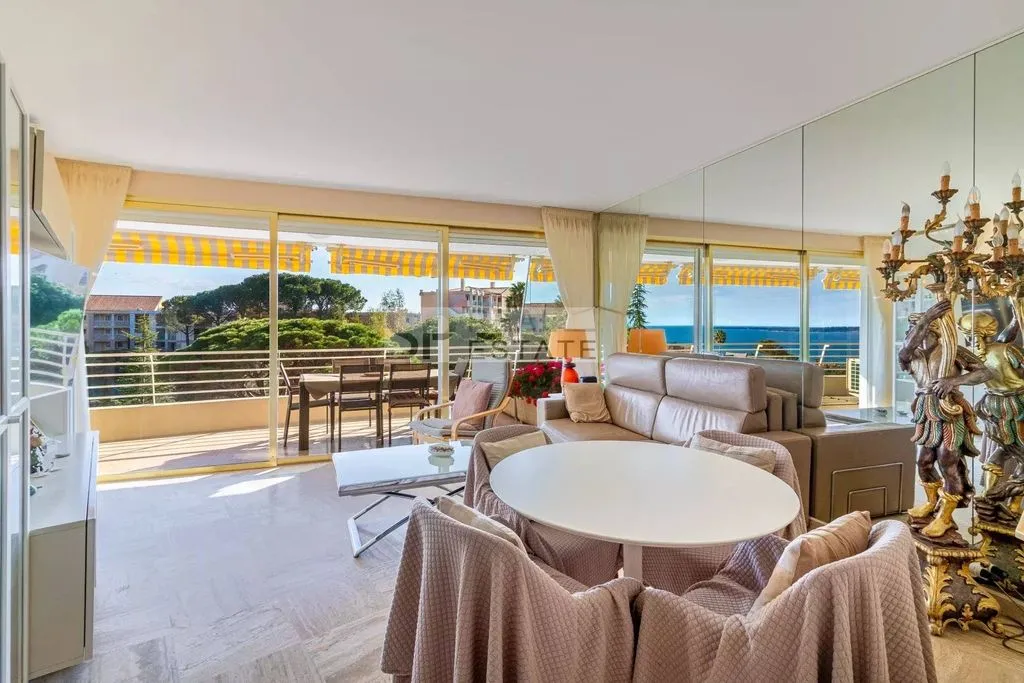 Elutuba - Luxury Apartment with Sea View in Cannes