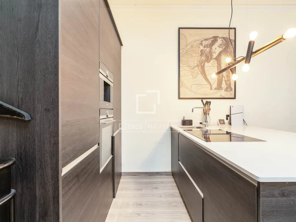 Cuisine - Apartment with Patio in Barcelona's Gothic Quarter