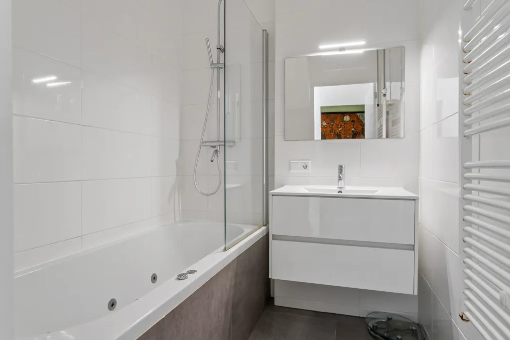 Salles de bain - Dual-Level Maisonette with Rooftop Terrace in Pijlsweerd