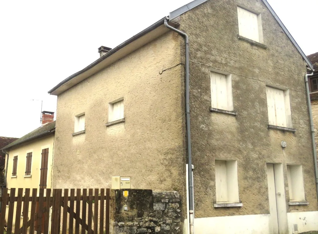 Extérieur - Maison en Pierres avec Cour Privée près d'Excideuil
