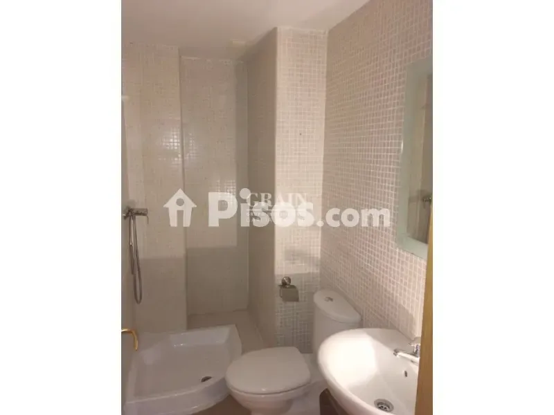 Bathrooms - Apartment with Garage in Campus, Albacete