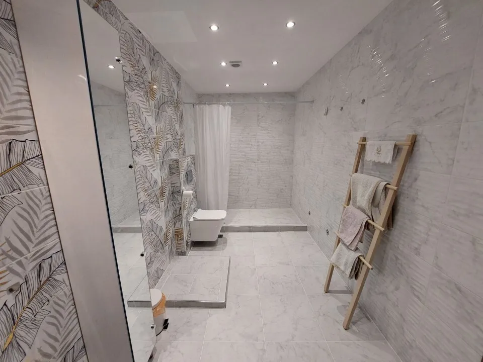 Bathrooms - Maisonette with Sea View in Kassandra, Chalkidiki
