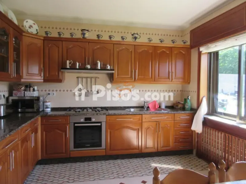 Cuisine - Three-Storey Chalet with Valley Views in Cabanas