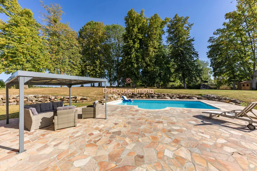 Piscine - Maison Moderne avec Piscine à Prunay-le-Temple