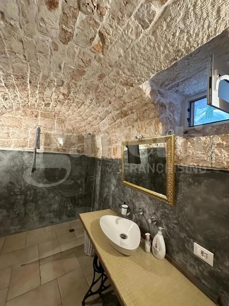 Vannitoad - Independent House with Stone Vaults in Ostuni
