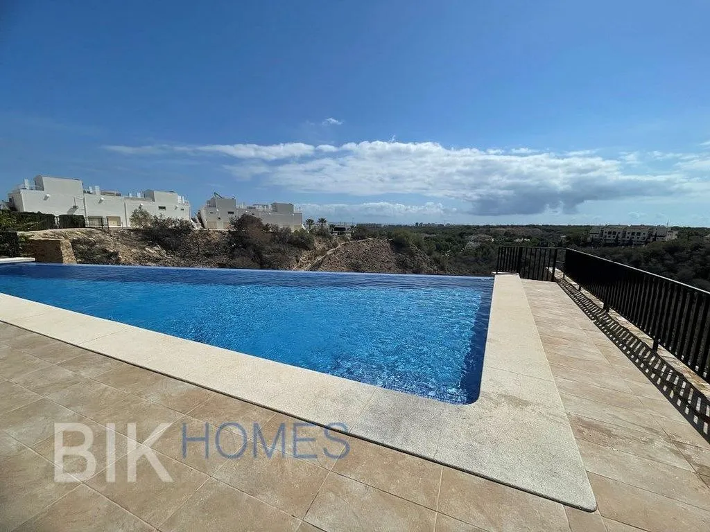 Bassein - Penthouse with Pool in Campos de Golf