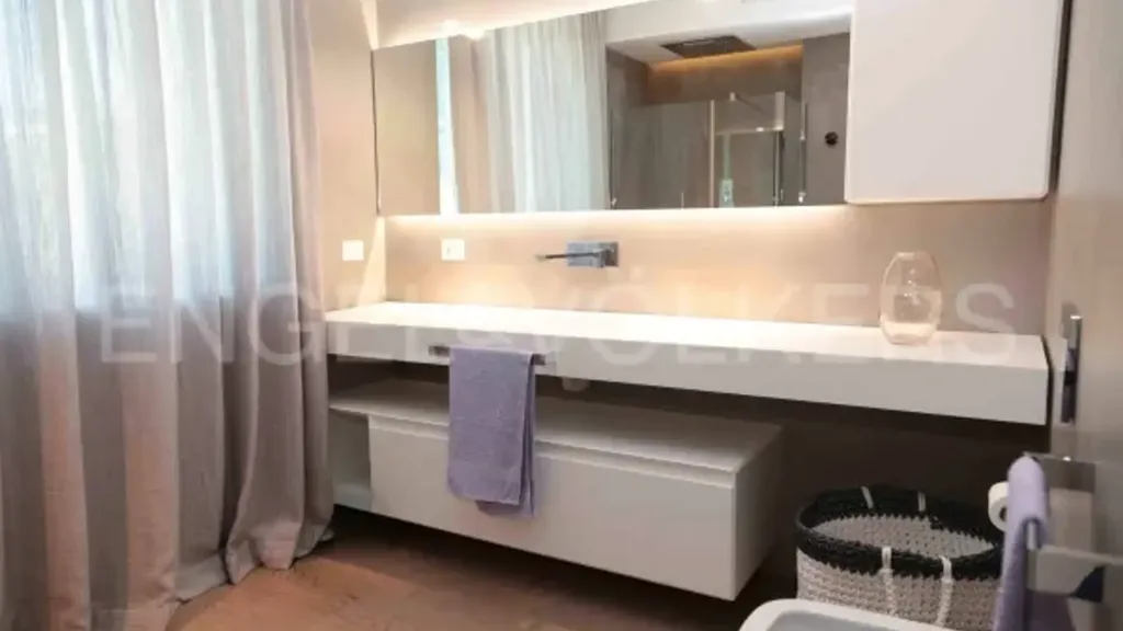 Maison 6 pièces à IT