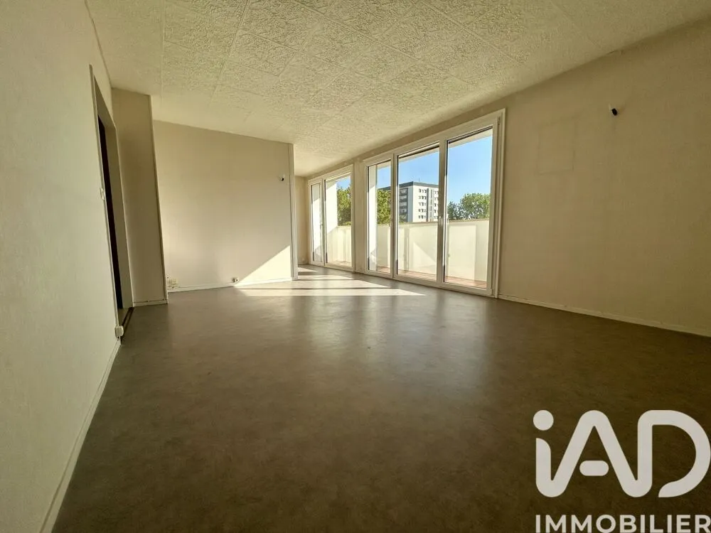 Appartement 5 pièces à Saint-quentin