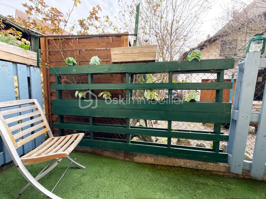 Aed - Charming Townhouse with Balcony in Soultz