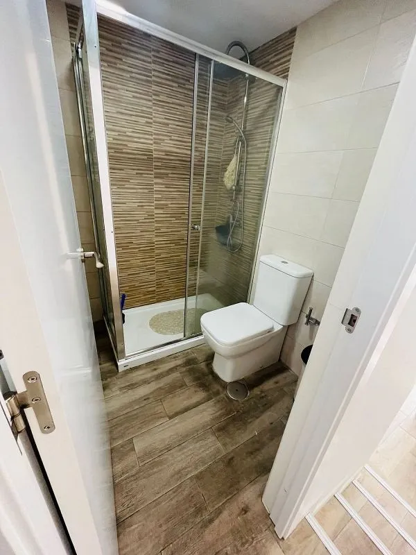 Furnished Flat with Air Conditioning in Chamberí