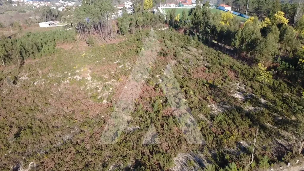 Vue aérienne - Rural Land with Easy A25 Access in Mangualde