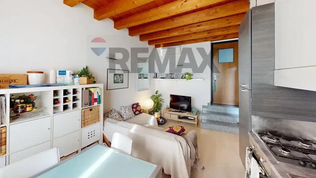 Elutuba - Modernised 2-Bedroom in Pavia Historic Centre