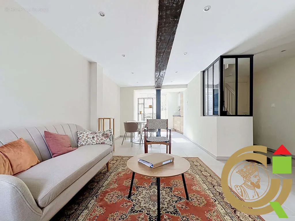 Maison 5 pièces à Montreuil