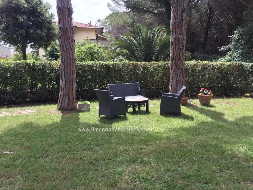 Aed - Trilocale with Private Garden in Rosignano Marittimo