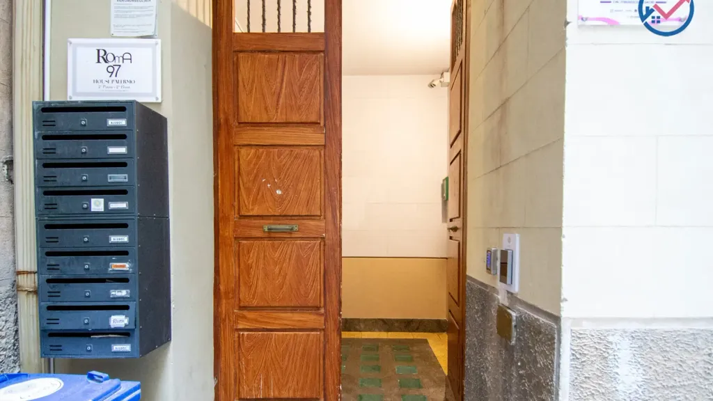 Entrée - 3-Bedroom Apartment with Balcony in Palermo