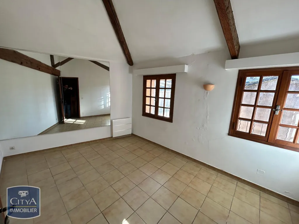 Pièces - Appartement T2 en Centre-Ville de Carpentras