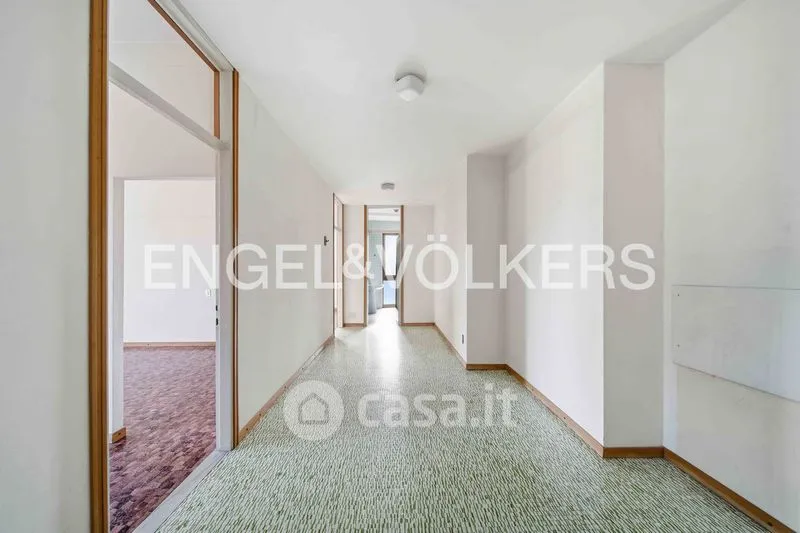 Ingresso - Octagonal Apartment with Panoramic View in Varese