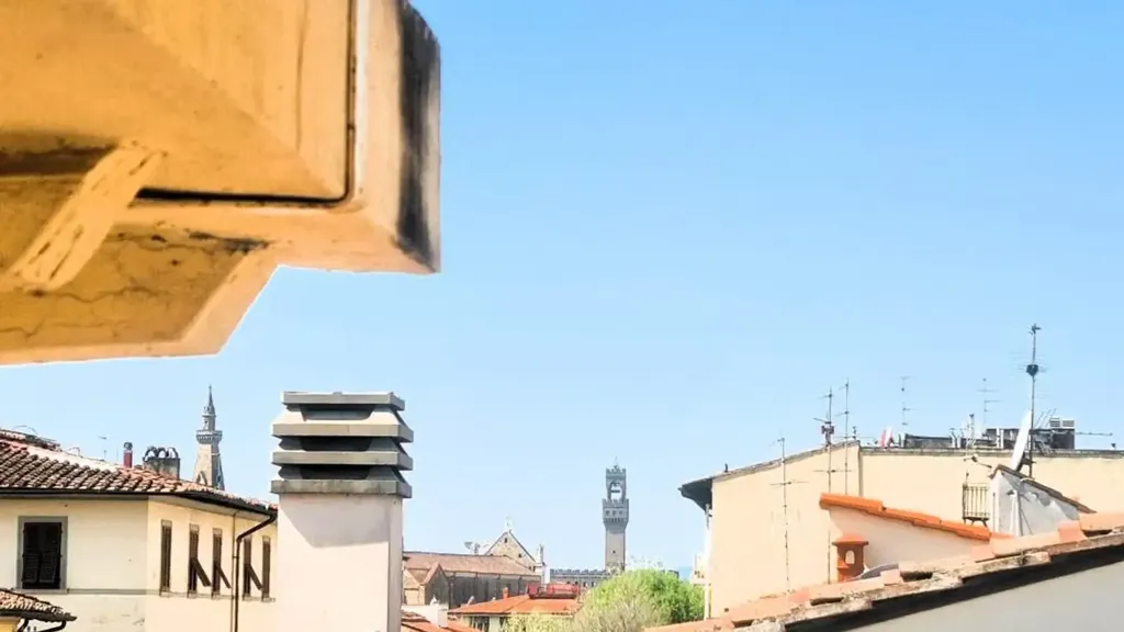 Terrazza - Rustic-Style Apartment with Balcony in Florence