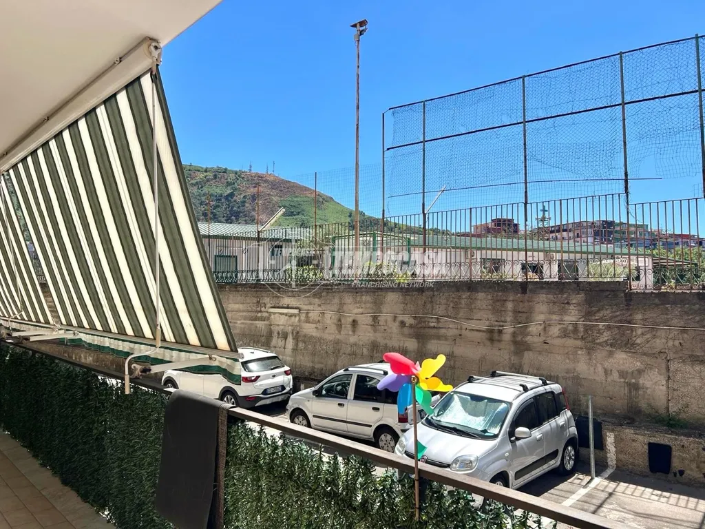 Balcon - Apartment with Triple Exposure in Naples