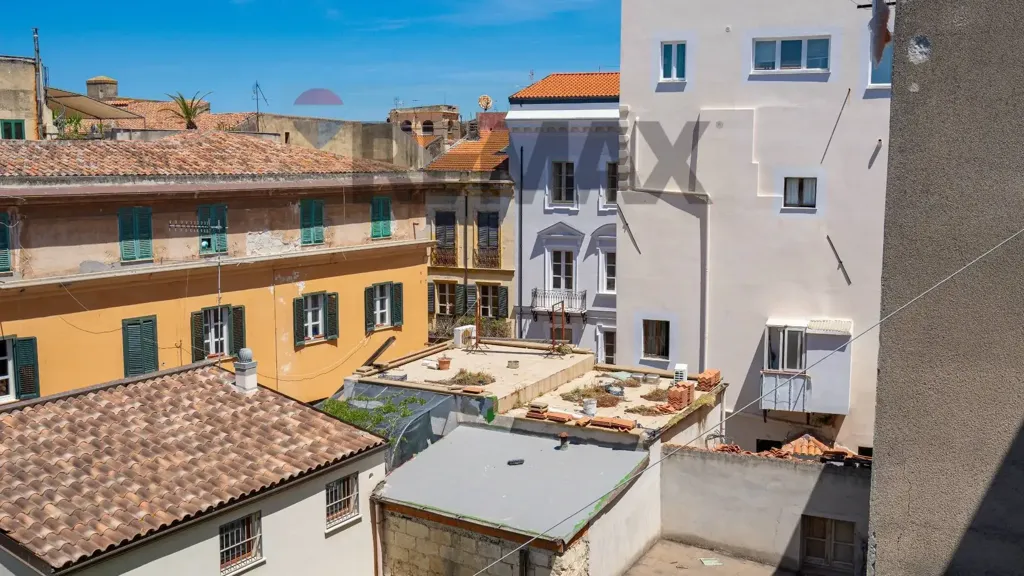 Aed - Apartment with Terrace in Sassari Centre