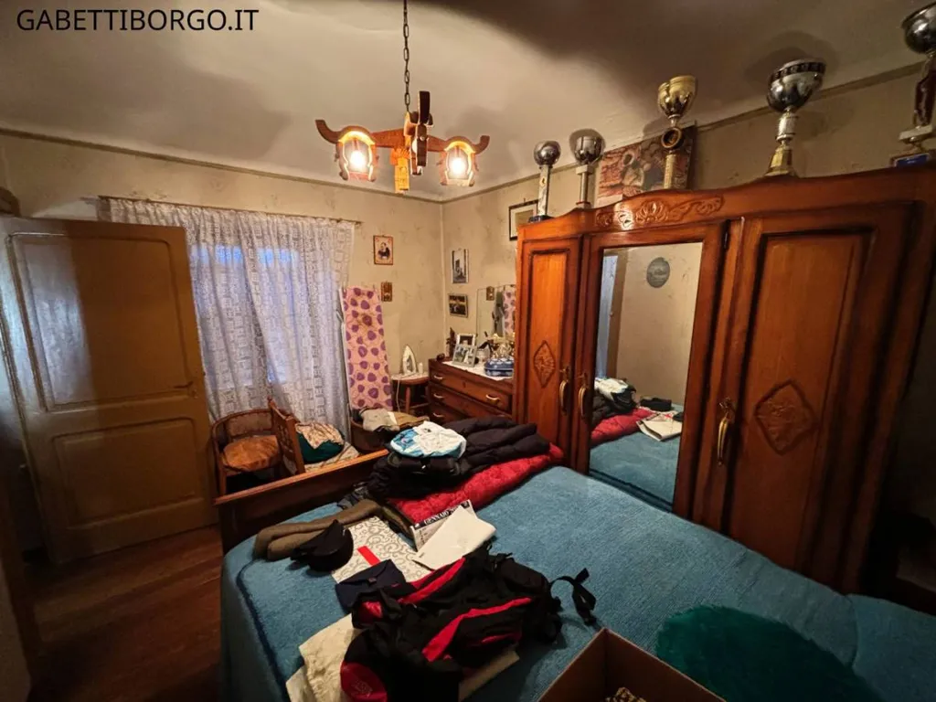 Bedrooms - Apartment with Mountain View in Roaschia