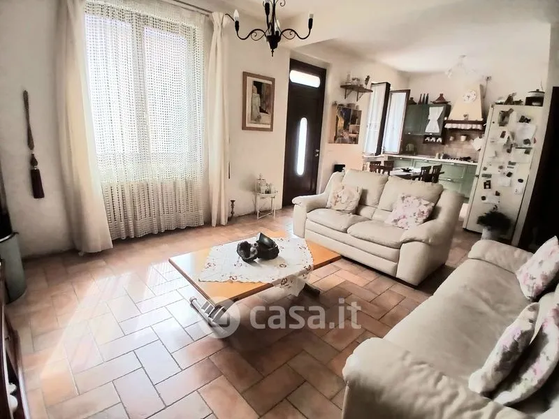 Séjour - Semi-detached House with Garden in Broni