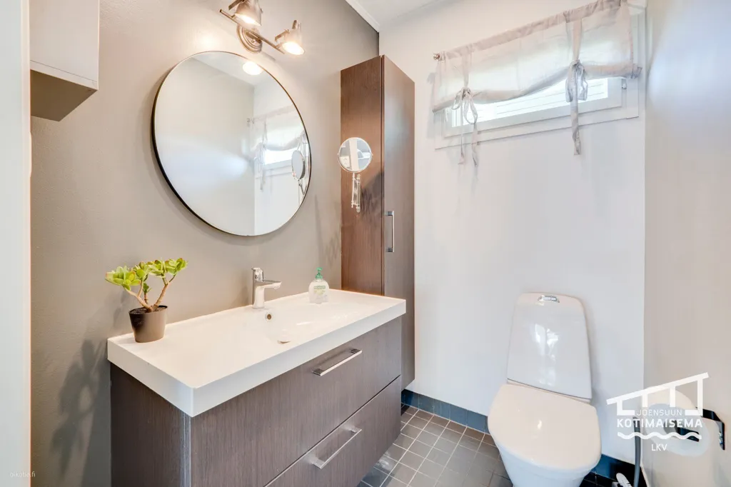 Bagni - Modern Detached House with Sauna in Joensuu