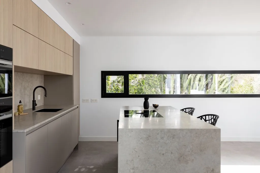 Cuisine - Modern Villa with Sea View in Marbella East