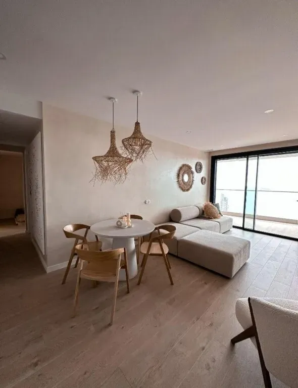 Elutuba - Apartment with Sea View in Benidorm
