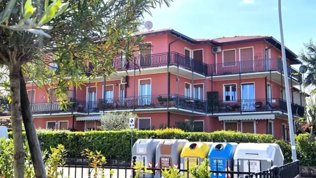 Esterno - Trilocale with Lake View in Sirmione