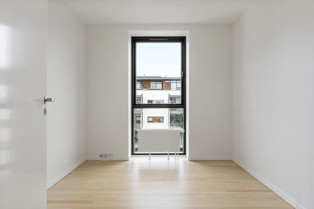 Stanze - 3-Bed Apartment with Balconies in Søborg