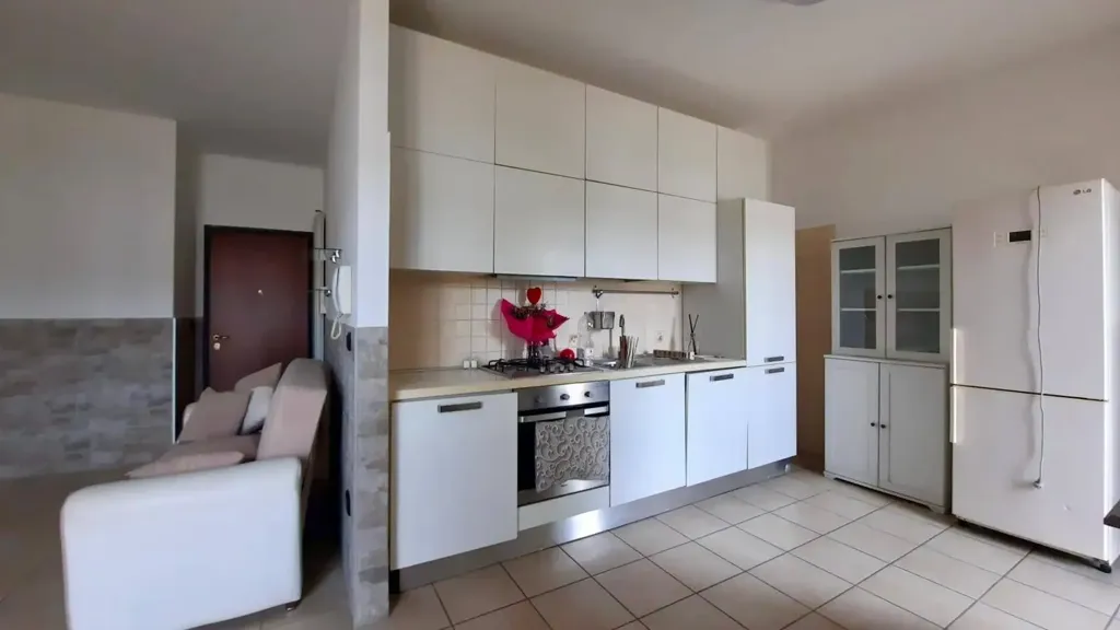 Cuisine - Armed Trilocale with Balcony in Santa Maria a Vico