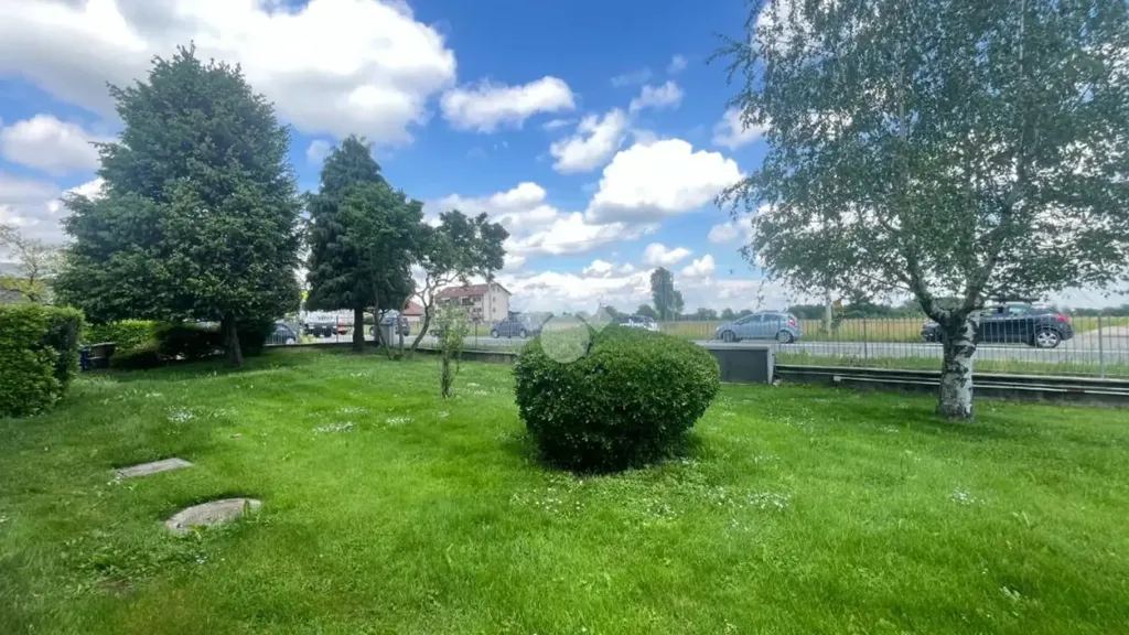 Aed - Apartment with Terrace in San Maurizio Canavese