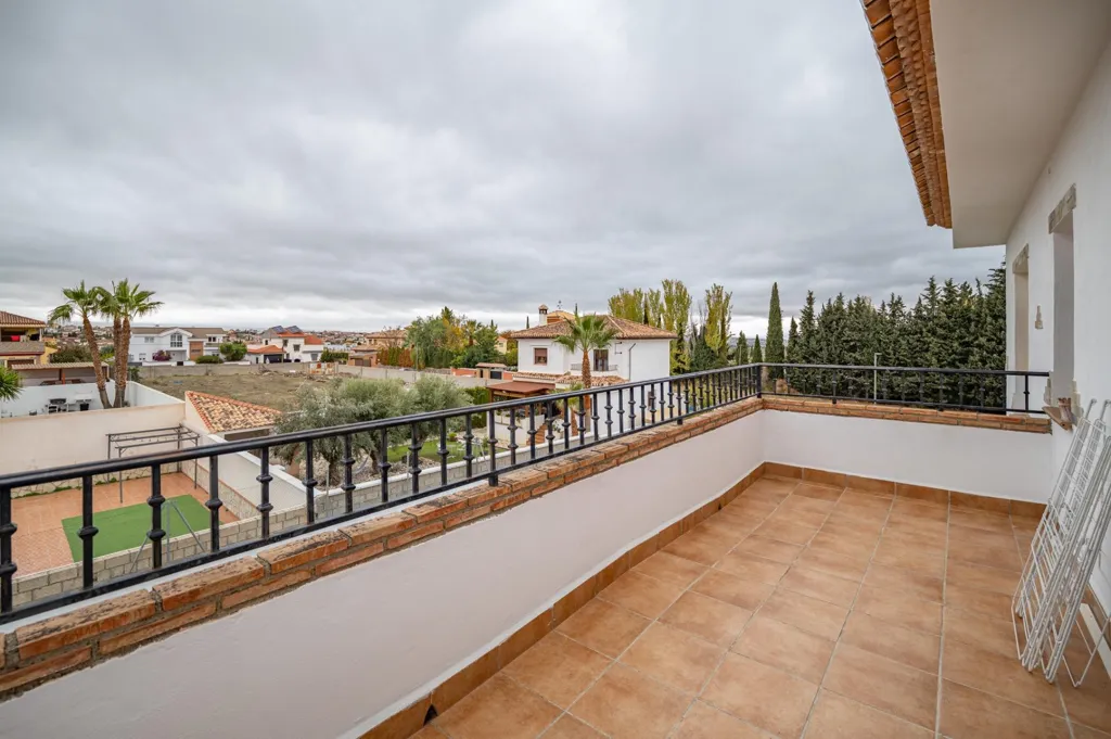 Terrass - Chalet with Pool and Terrace in Otura