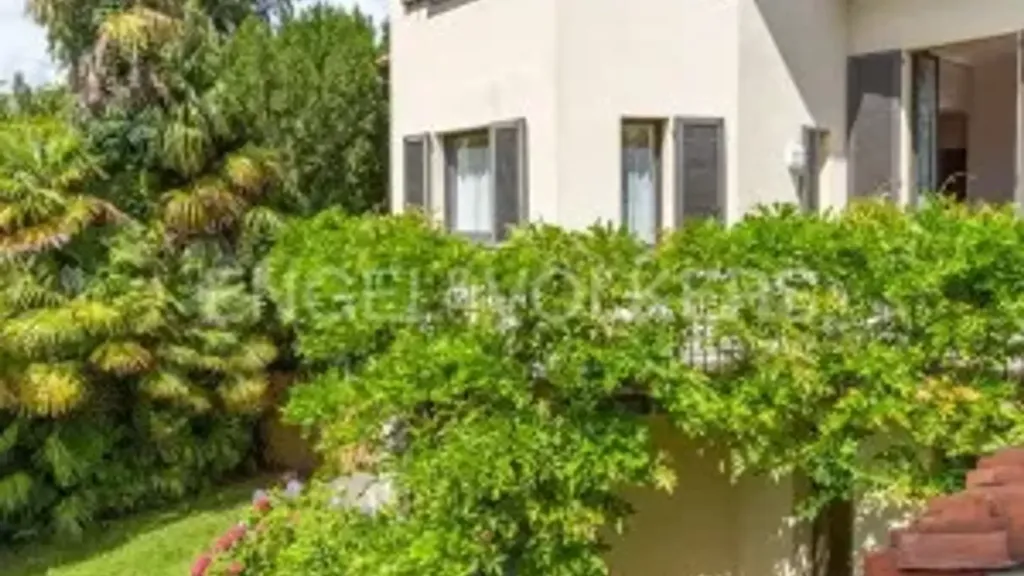 Extérieur - Luxury Villa with Pool in Castelveccana