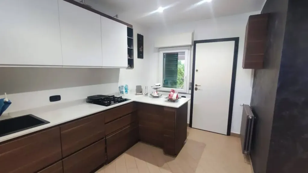 Köök - Modernised Two-Bedroom Apartment in Messina