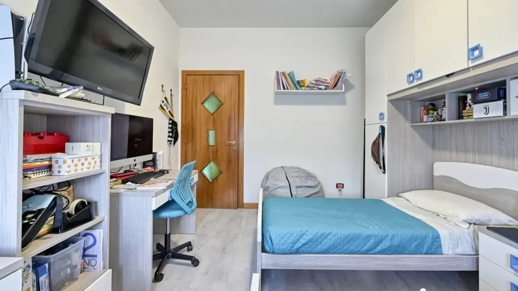 Magamistoad - Panoramic Three-Bedroom Apartment in Melegnano