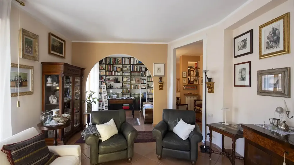 Elutuba - Bifamiliar Villa with Terrace in Senigallia