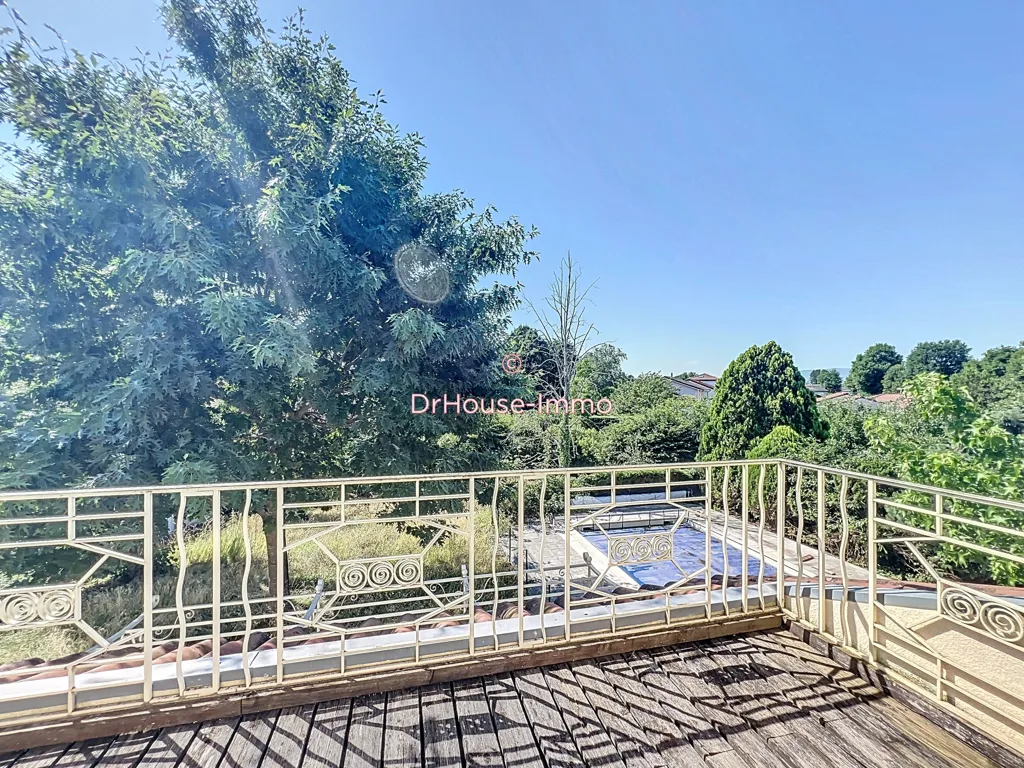 Balcon - Maison de 7 Chambres avec Piscine à Chazay-d'Azergues