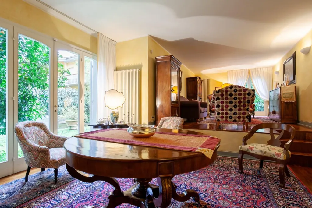 Salle à manger - Rustic Villa with Panoramic Sea View in San Giuliano Terme