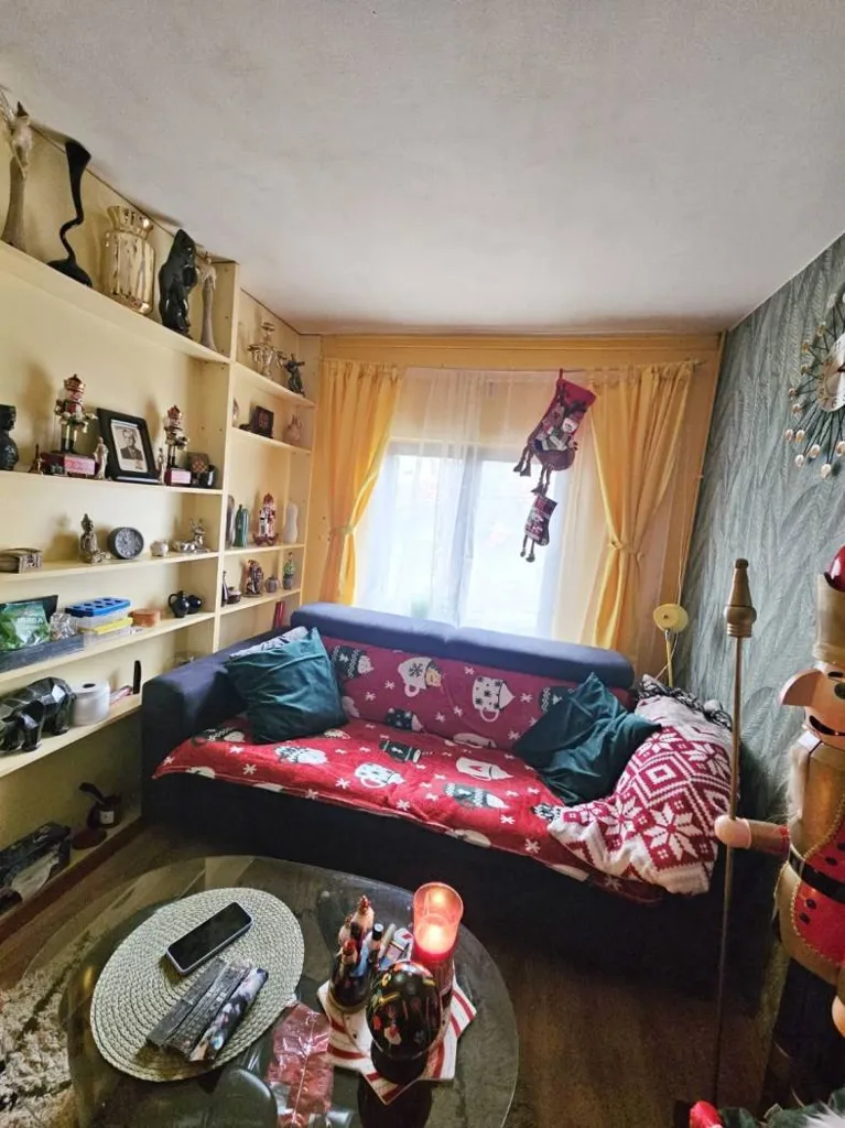 Living Room - Two-Bedroom Apartment with Terrace in Stupnik