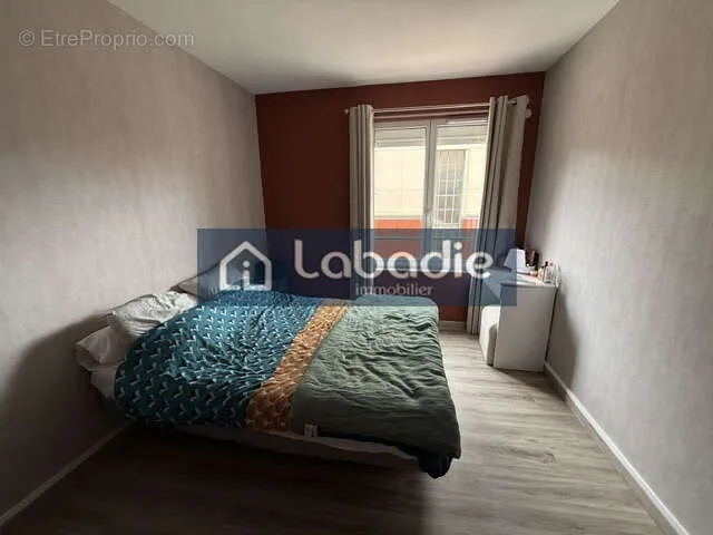 Chambres - Appartement avec balcon dans l'hyper centre de Vire