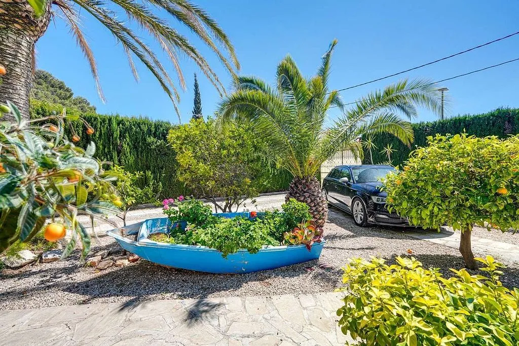 Exterior - Chalet with Pool and Terrace in Mont-Roig