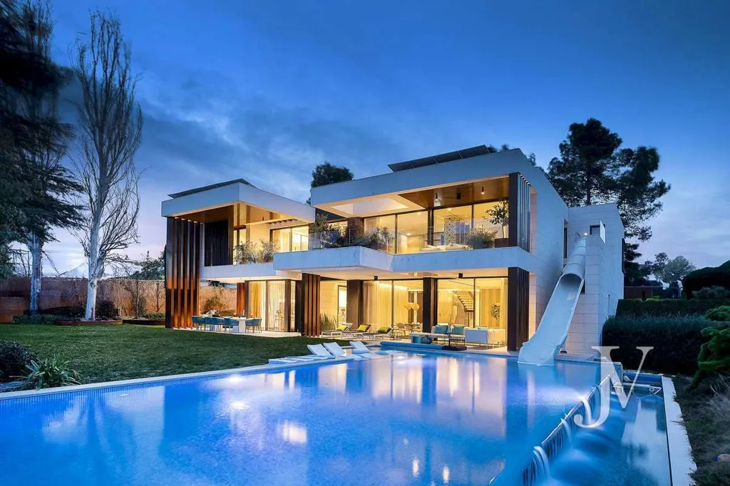 Piscine - Modern Villa with Pool in Parque Conde de Orgaz