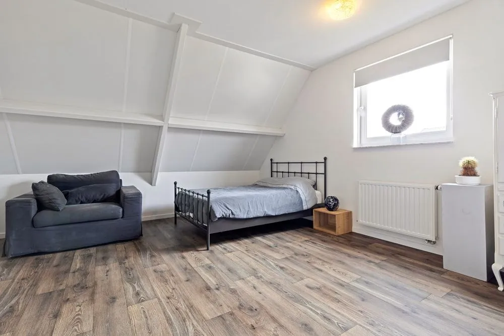 Magamistoad - Eco-Friendly Villa with Solar Panels in Venlo