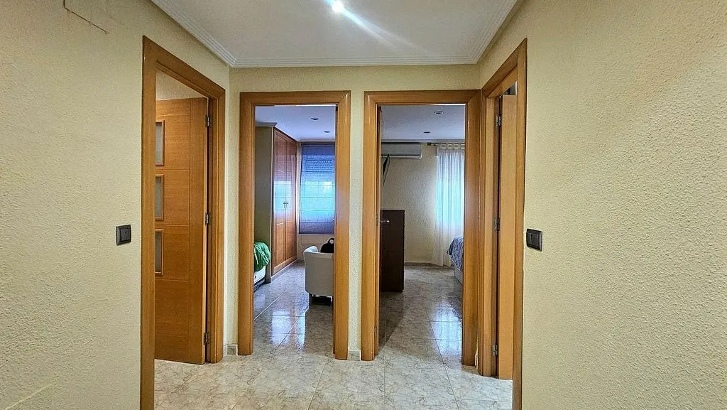 Esik - Apartment with Air Conditioning on Avenida Castillitos
