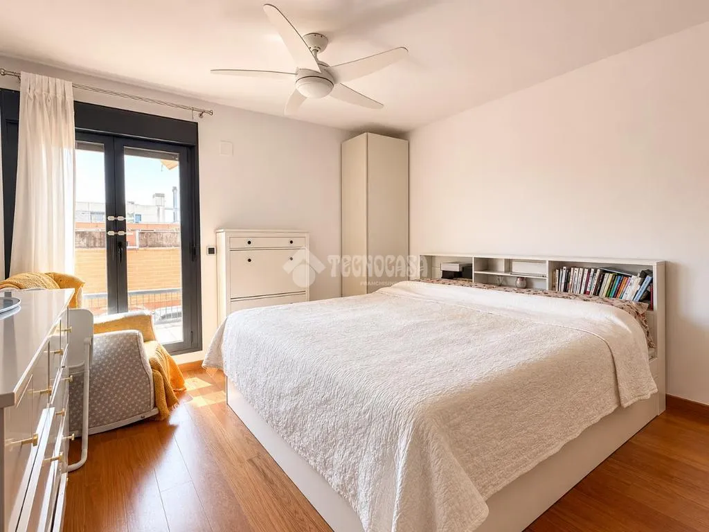 Bedrooms - Penthouse with Terraces in Montecarmelo, Madrid