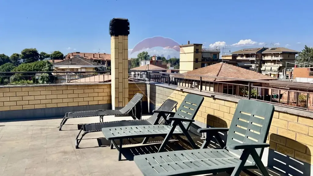 Terrass - Penthouse with Panoramic Terrace in Casalotti
