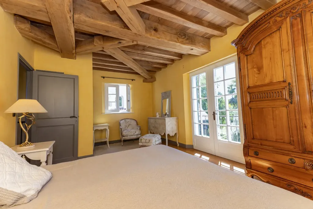 Chambres - Propriété de Charme avec Piscine près de Pau