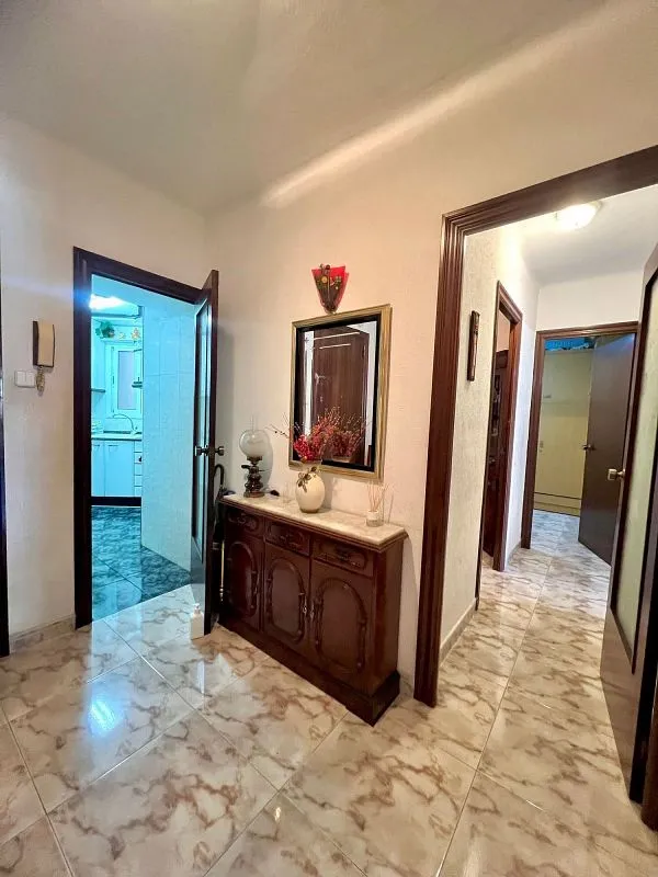 Entrée - Apartment with Balcony in Les Corts